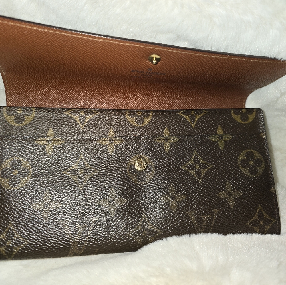 Louis Vuitton Monogram Sarah wallet